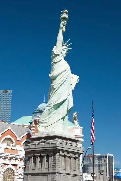 Réplica de la Estatua de la Libertad en Nueva York-Nueva York en el Las —  Fotos de Stock