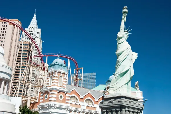 Réplica de la Estatua de la Libertad en Nueva York-Nueva York en el Las —  Fotos de Stock