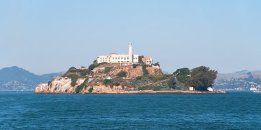Alcatraz hapis Island san francisco Bay ile güzel bir mavi