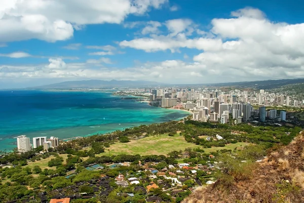 Aerial view of Honolulu and Waikiki beach from Diamond Heat — Stock Photo, Image