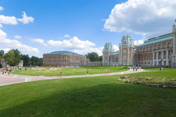 Palác Kateřiny v Moskvě caricyno. — Stock fotografie
