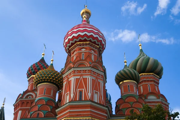 赤の広場モスクワで聖バジル大聖堂。ロシア. — ストック写真