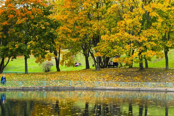 Outono no parque Kolomenskoye em Moscou — Fotografia de Stock