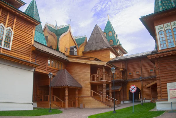 Construction of wood in Kolomenskoye,Moscow Russia. — Stock Photo, Image