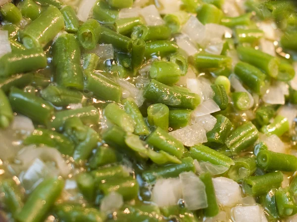 Green beans with fried onions — Stock Photo, Image