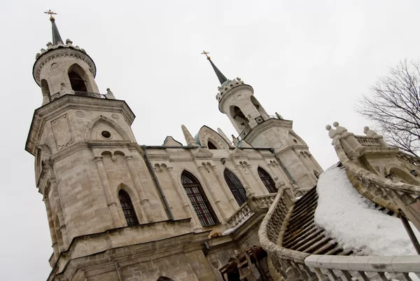 Igreja do Ícone Vladimir da Mãe de Deus em Bykovo, região de Moscovo. Rússia — Fotografia de Stock