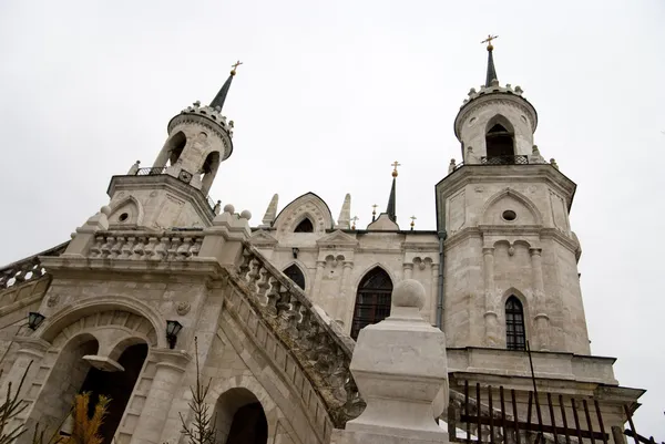 Kościół vladimir ikony Matki Bożej w Bykowo, Moskwa region.russia — Zdjęcie stockowe