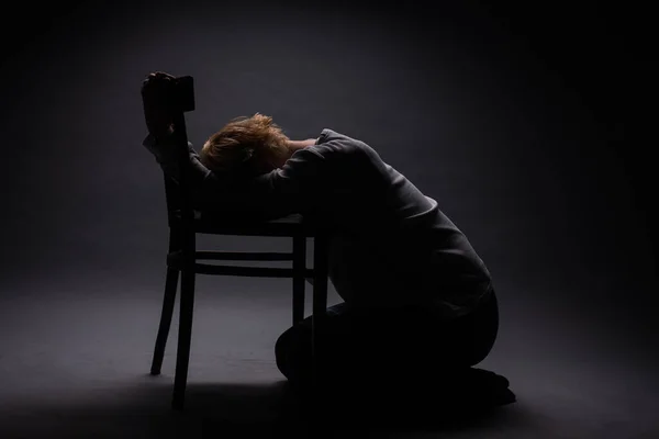 Broken Boy Crying Chair While Thinking Suicide — Stok fotoğraf