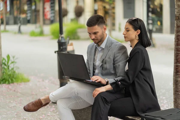 Two Casual Dressed Business People Checking Mail Laptop — Stock Fotó