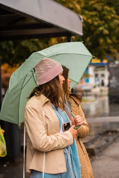 Two Amazing Beautiful Girls Waiting While Looking Bus — Foto Stock