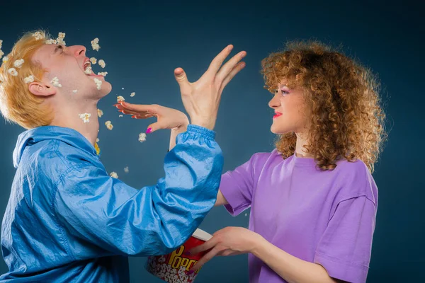 Cute Crazy Couple Giving Popcorn Each Other Throwing — Stock fotografie