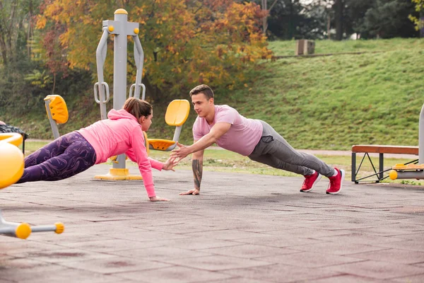 Amazing Attractive Strong Couple Exercising Together Ground — ストック写真