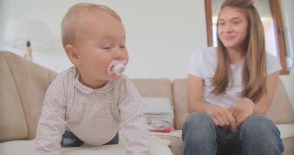 Mother Daughter Having Fun Together Sofa — Stock videók