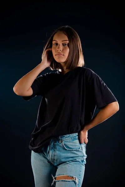 Portrait Beautiful Female Model Posing Trendy Denim Jeans Black Top — Stock Photo, Image
