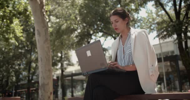 Business Woman Working Sitting Bench City Center Daytime — Video