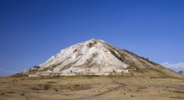 Dağın tepesi