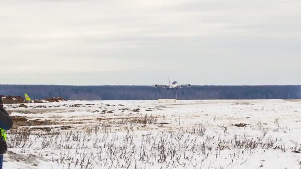 Zone de repérage pour les arrivées d'avions — Video