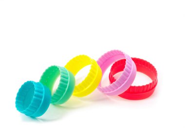 Beyaz arkaplanda çerez kesicisi