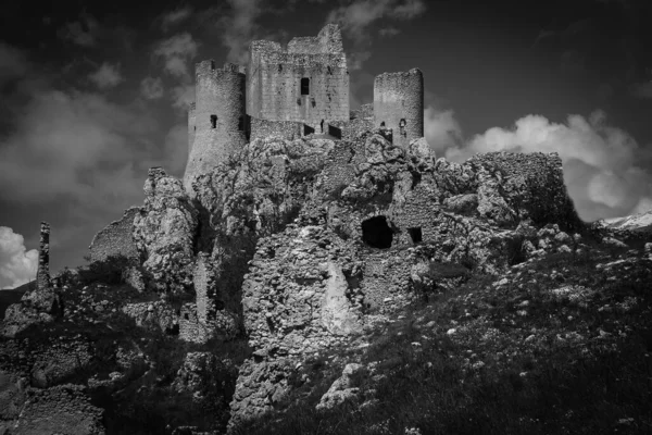 Black White View Castle Ruins Mountain Top Rocca Calascio Italian — Foto Stock