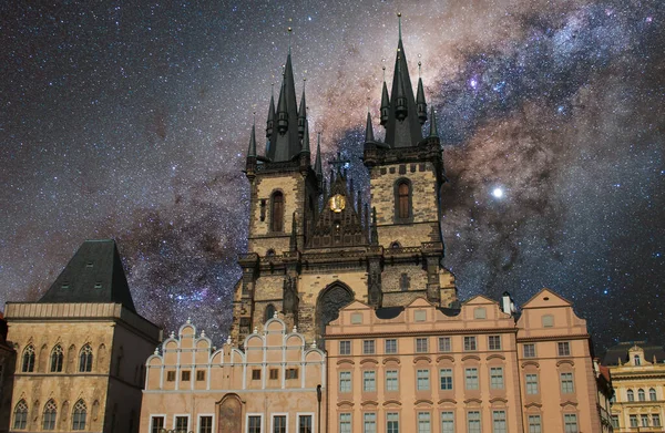 View Church Our Lady Tyn Starry Sky Background Old Town — Photo