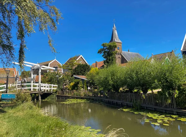 Sunny Summer Day Small Dutch Town Marken Wooden Houses Located — 图库照片