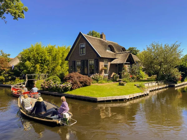 Giethoorn Netherlands August 2022 Panorama Beautiful Cottage Canal Giethoorn Village — 图库照片