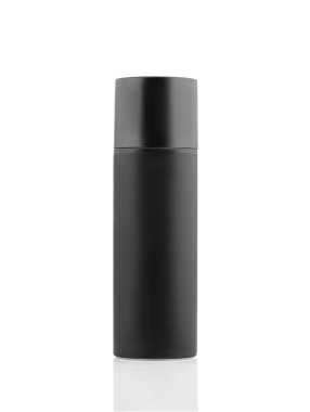 Beyaz arkaplanda izole edilmiş siyah sprey deodorantı
