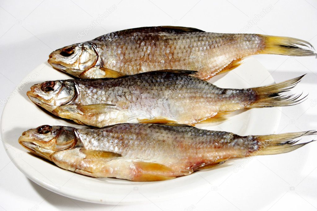 the tasty dried fish | 图库照片 08АлександрБучак