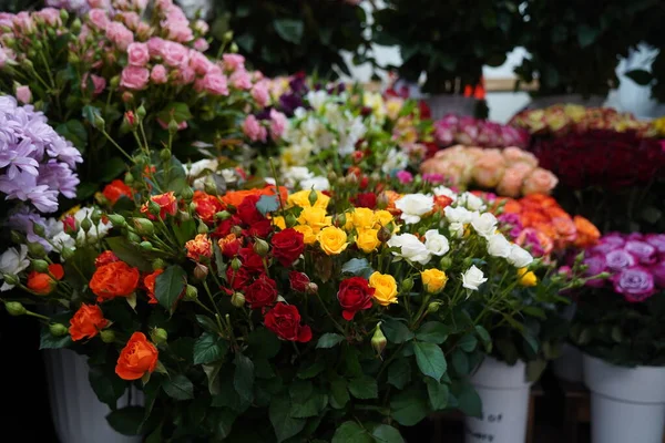 Bright Bouquets Flowers Decorative Paper Sale — Photo