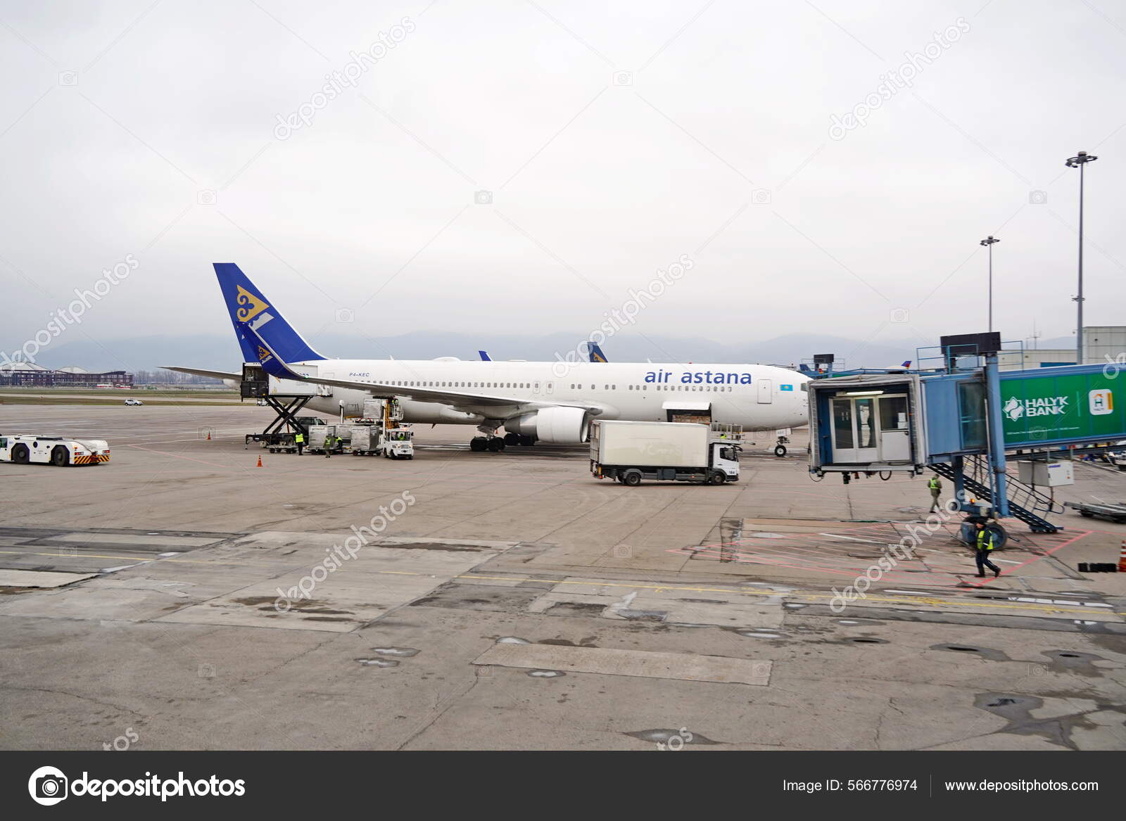 Almaty Kazakhstan 2022 Preparation Boarding Passengers Air Astana