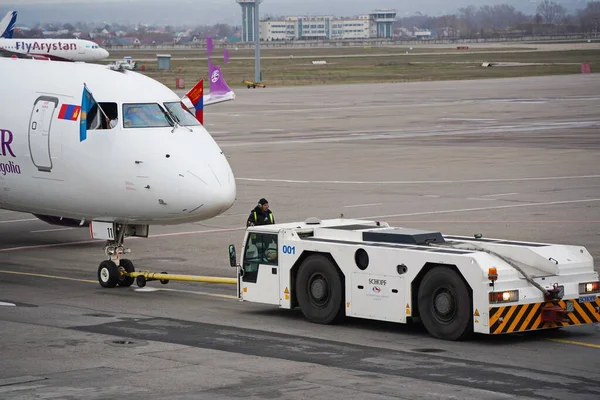 Almaty Kazakhstan 2022 Plane Mongolian Airline Hunnu Air Parked Airport — Foto de Stock