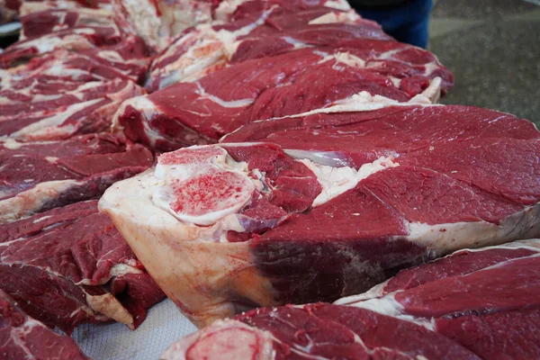 Almaty Kazajstán 2022 Preparan Diferentes Partes Carne Para Venta Mercado — Foto de Stock