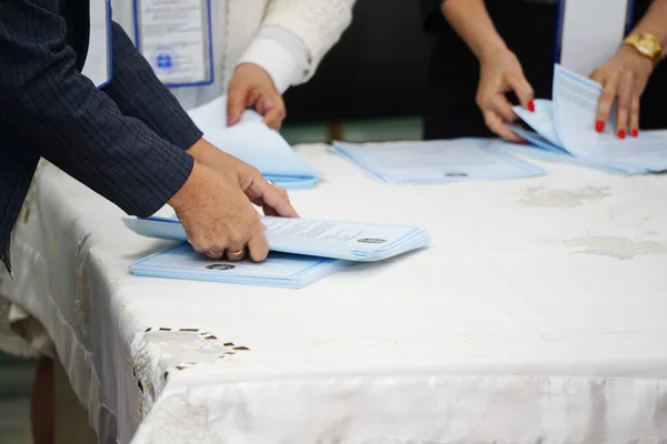 Almaty Kazakhstan 2022 Counting Votes Closing Polling Station — Fotografia de Stock