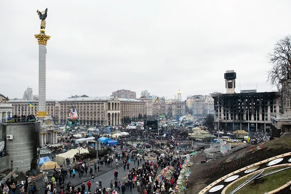 Evromaydan em Kiev. Institutskaja str . — Fotografia de Stock