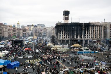 Kiev evromaydan. Bağımsızlık devrimden sonra kare.