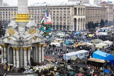 Kiev evromaydan. Bağımsızlık devrimden sonra kare.