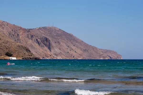 Mar Egeu. Vista da praia de Georgioupolis — Fotografia de Stock