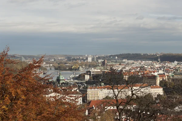 De weergave van de herfst Praag — Stockfoto