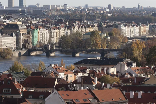Beskåda av hösten Prag — Stockfoto