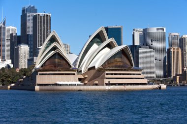Sydney Opera Binası