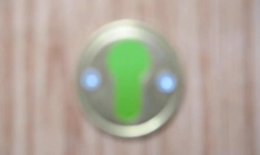 chroma key karşı anahtar deliği