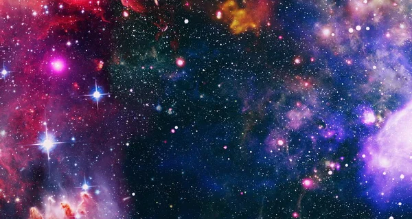 高品質の空間背景 超新星爆発 明るい星の星雲 遠くの銀河 抽象的なイメージ Nasaによって提供されたこの画像の要素 — ストック写真