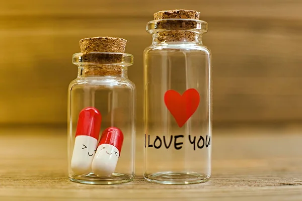 Love Medicine Love You Tablets Jars Kissing Happy Valentine Day — Foto Stock