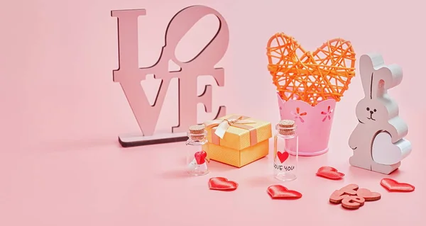 Valentine Day Background Gift White Satin Bow Ribbon Happy Women — Stockfoto