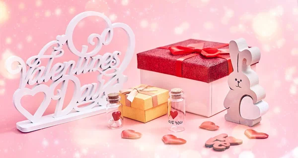 Valentine Day Background Gift White Satin Bow Ribbon Happy Women — Fotografia de Stock