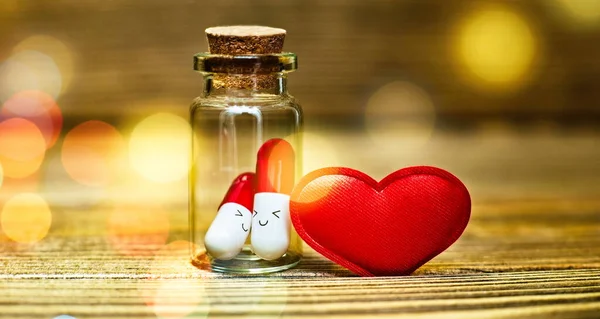 Love Medicine Love You Tablets Jars Kissing Happy Valentine Day — Foto Stock