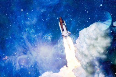 Uzay mekiği fırlatma yıldızı arkaplanı. Uzay gemisi bilim kurgu unsuru. Bu görüntünün elementleri NASA tarafından desteklenmektedir