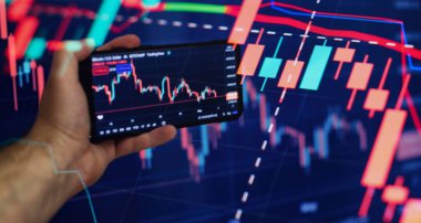 Finansal istatistikleri analiz etmek ve pazar verilerini analiz etmek için ayarlanmış. Grafiklerden ve grafiklerden veri analizi