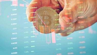 Bitcoin fiyatı kırmızı soyut bir sanal arkaplan önünde düşer. Borsa Konsepti, dijital para ve borsa.