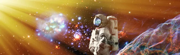 Астронавт Космосе Солнечной Системы Земля Синий Свет Заднем Плане Элементы — стоковое фото